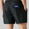 Badehose mit aufgedrucktem Logo