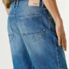 Bermudashorts aus Denim mit Tapered-Passform Bermudashorts aus Denim mit Tapered-Passform