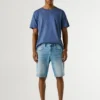 Bermudashorts aus Denim mit Tapered-Passform Bermudashorts aus Denim mit Tapered-Passform