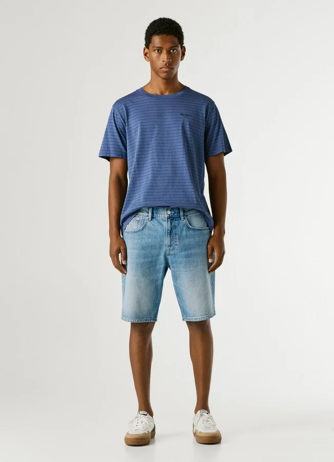Bermudashorts aus Denim mit Tapered-Passform Bermudashorts aus Denim mit Tapered-Passform