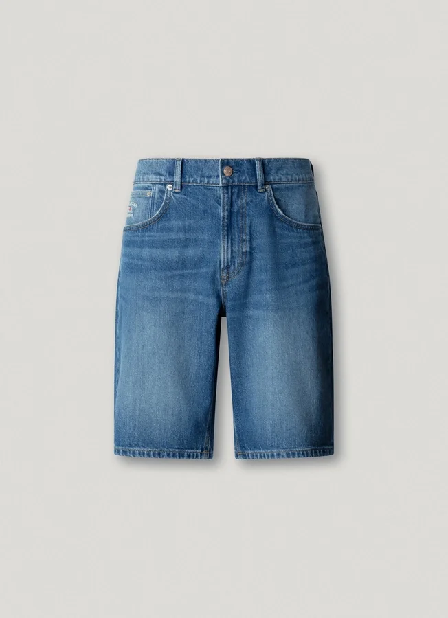 Bermudashorts aus Denim mit Tapered-Passform Bermudashorts aus Denim mit Tapered-Passform