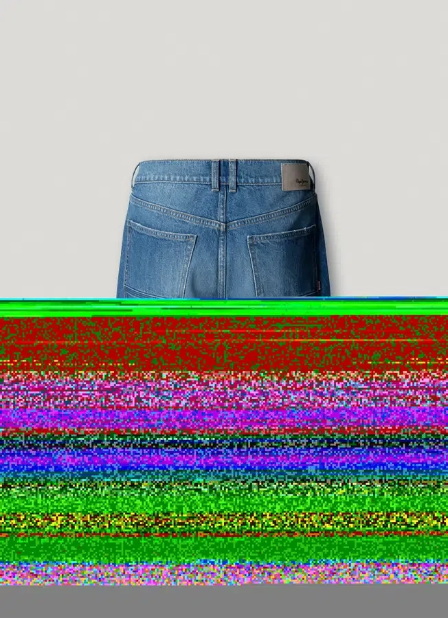 Bermudashorts aus Denim mit Tapered-Passform Bermudashorts aus Denim mit Tapered-Passform