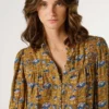 Bluse mit Blumenmuster Bluse mit Blumenmuster