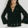 Bluse mit durchbrochenen Details