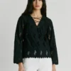 Bluse mit durchbrochenen Details
