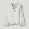 Bluse mit durchbrochenen Details