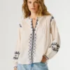 Bluse mit Stickdetails