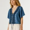 Bluse mit Stickdetails