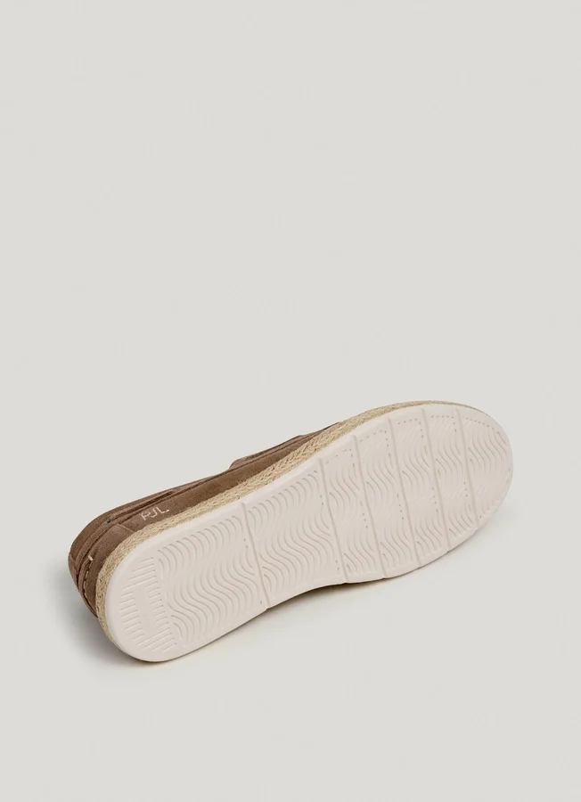 Bootsschuhe aus Wildleder Bootsschuhe aus Wildleder