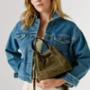Bucket Bag aus Wildleder