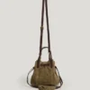 Bucket Bag aus Wildleder