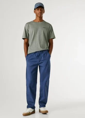 Chino aus Popeline in lockerer Passform