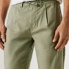 Chino aus Popeline in lockerer Passform Chino aus Popeline in lockerer Passform