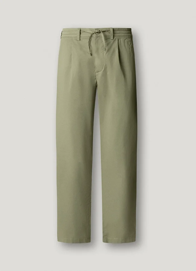 Chino aus Popeline in lockerer Passform Chino aus Popeline in lockerer Passform