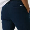 Chino-Hose mit konischer Passform Chino-Hose mit konischer Passform