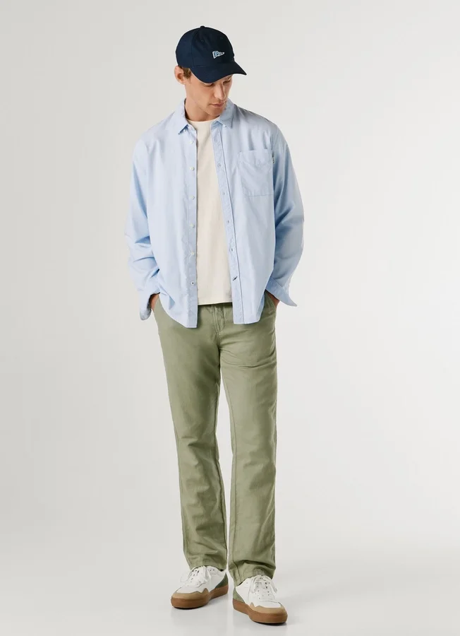 Chino-Hose mit verstellbarem Kordelzug Chino-Hose mit verstellbarem Kordelzug