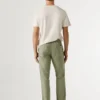 Chino-Hose mit verstellbarem Kordelzug Chino-Hose mit verstellbarem Kordelzug