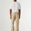 Chino-Hose mit verstellbarem Kordelzug Chino-Hose mit verstellbarem Kordelzug