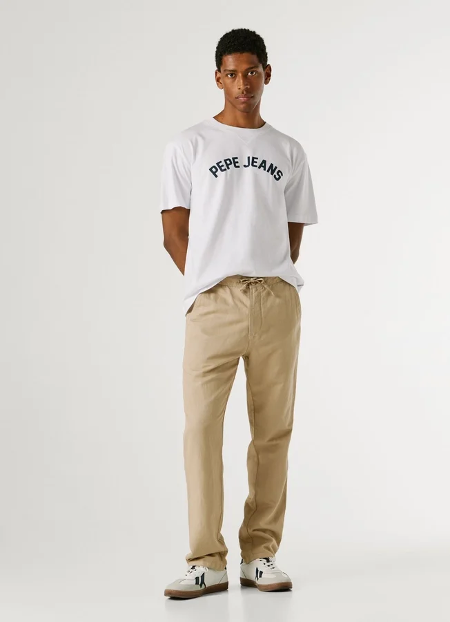 Chino-Hose mit verstellbarem Kordelzug Chino-Hose mit verstellbarem Kordelzug