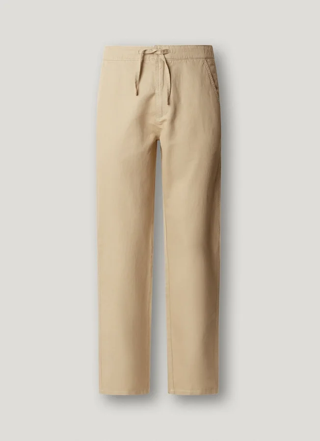 Chino-Hose mit verstellbarem Kordelzug Chino-Hose mit verstellbarem Kordelzug