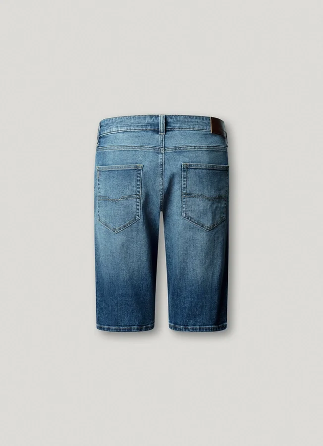 Denim-Shorts in gerader Passform Denim-Shorts in gerader Passform