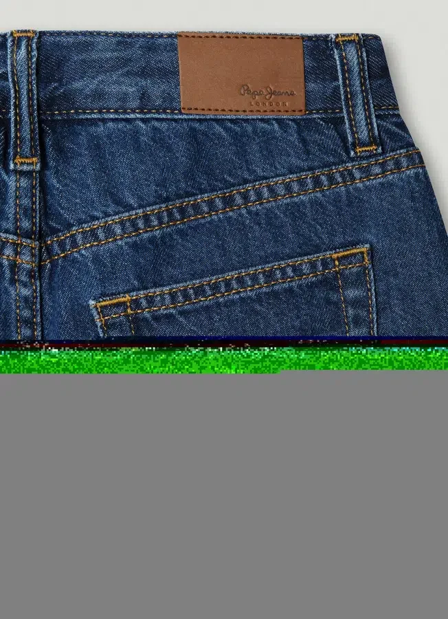 Denim-Shorts in lockerer Passform Denim-Shorts in lockerer Passform