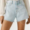 Denim-Shorts in Regular Fit