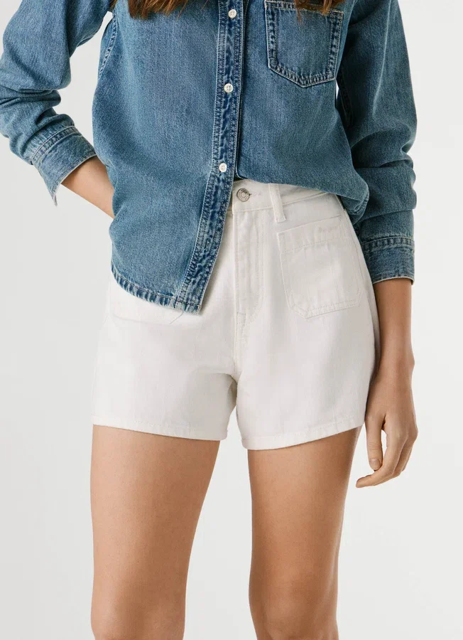 Denim-Shorts in Regular Fit Denim-Shorts in Regular Fit