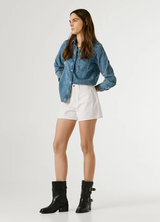 Denim-Shorts in Regular Fit Denim-Shorts in Regular Fit