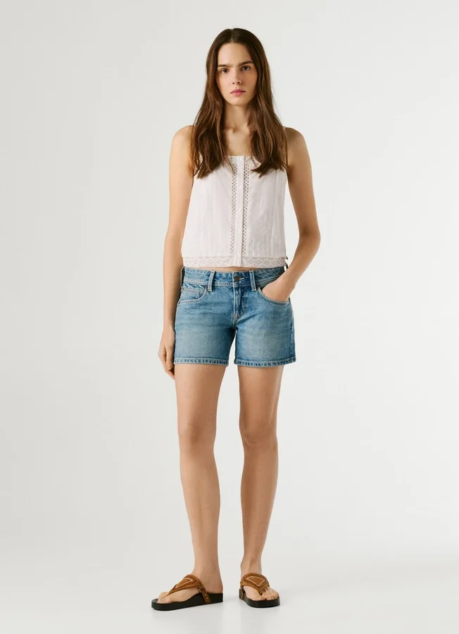 Denim-Shorts in Regular Fit Denim-Shorts in Regular Fit