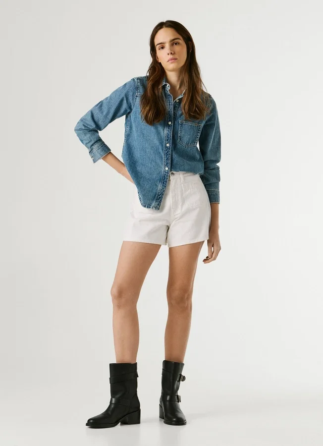 Denim-Shorts in Regular Fit Denim-Shorts in Regular Fit