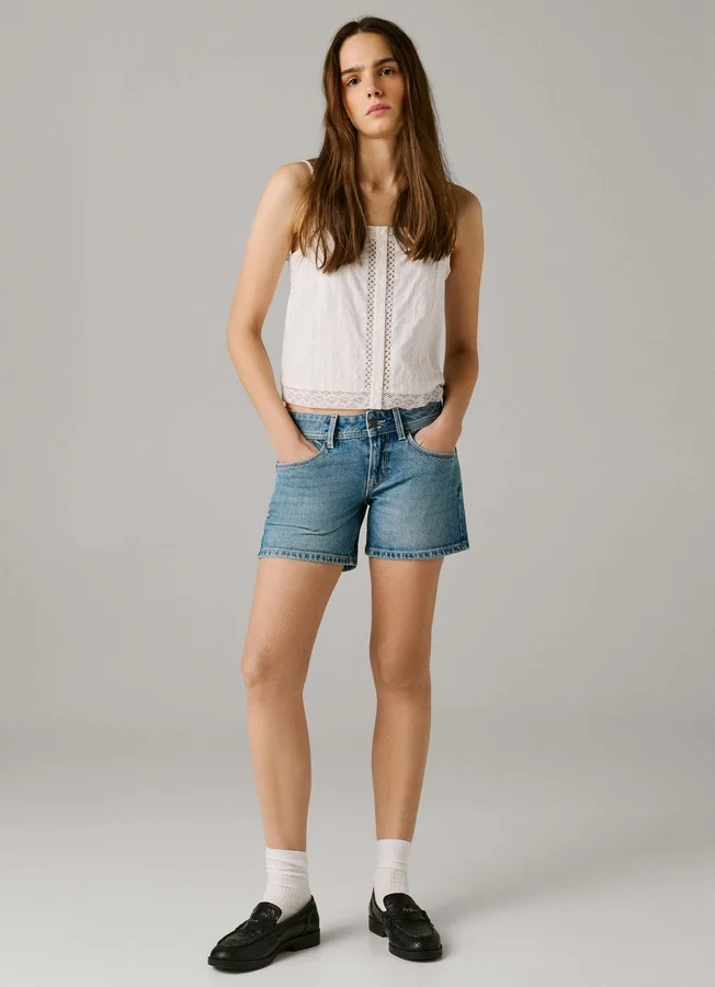 Denim-Shorts in Regular Fit Denim-Shorts in Regular Fit