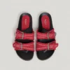 Flache Sandalen mit doppelter Schnalle