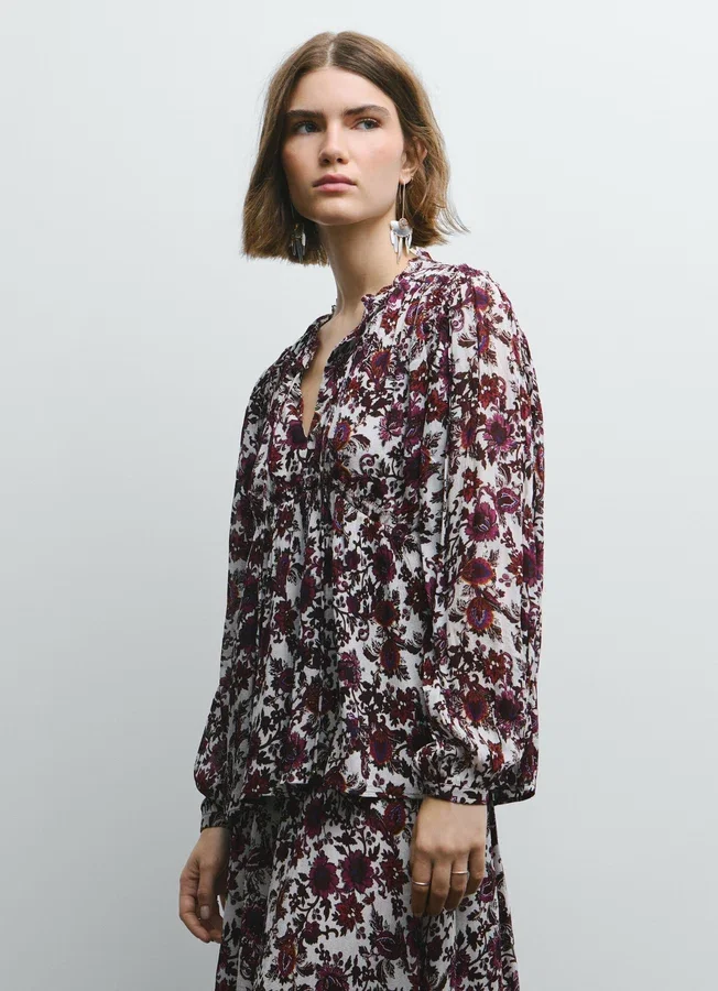 Fließende Bluse mit Blumenprint Fließende Bluse mit Blumenprint