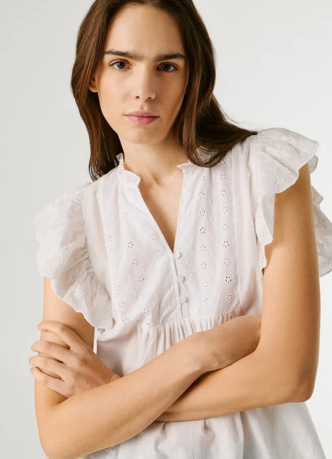 Fließende Bluse mit Schmetterlingsärmeln Fließende Bluse mit Schmetterlingsärmeln