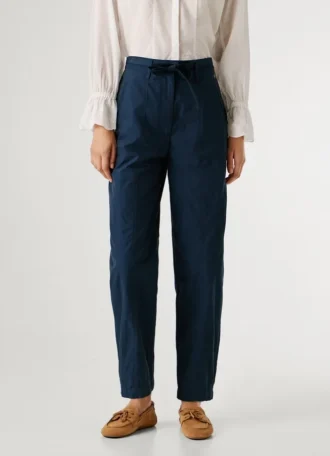 Gerade Hose mit Gürtel