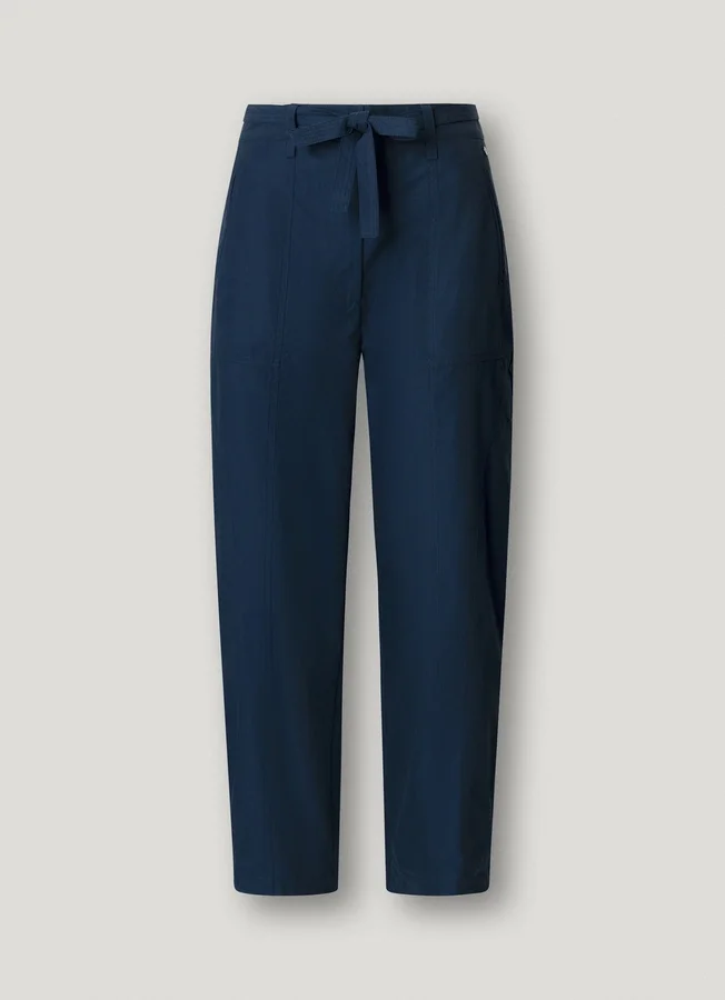 Gerade Hose mit Gürtel Gerade Hose mit Gürtel