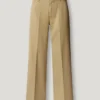 Gerade Hose mit mittlerer Leibhöhe Gerade Hose mit mittlerer Leibhöhe