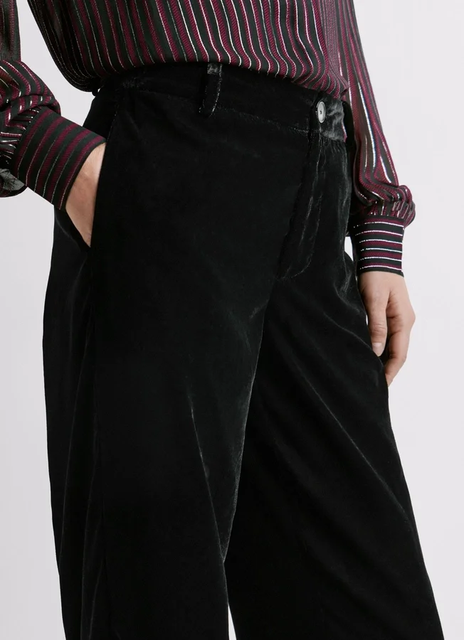 Gerade Samthose Gerade Samthose