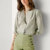 Gestreifte Bluse mit Stehkragen Gestreifte Bluse mit Stehkragen