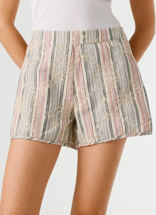 Gestreifte Shorts Gestreifte Shorts