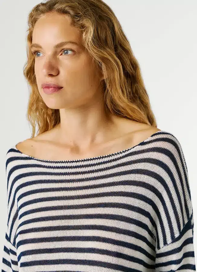 Gestreifter Strickpullover Gestreifter Strickpullover