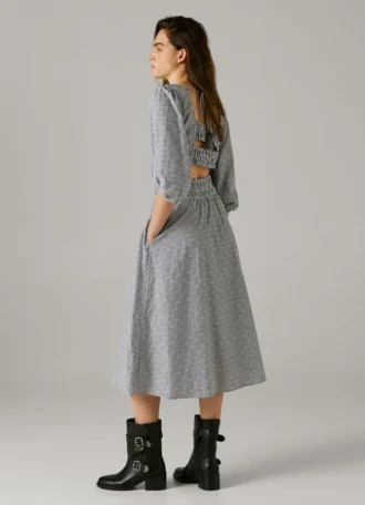 Gestreiftes Maxikleid