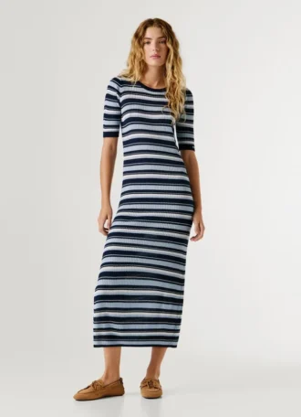 Gestreiftes Maxikleid aus Rippstrick