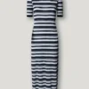 Gestreiftes Maxikleid aus Rippstrick