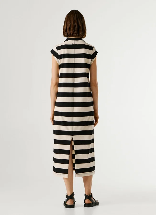Gestreiftes Midikleid Gestreiftes Midikleid