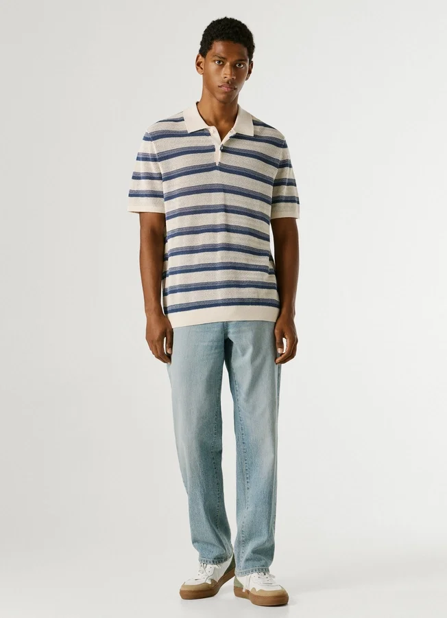 Gestreiftes Strick-Polo Gestreiftes Strick-Polo
