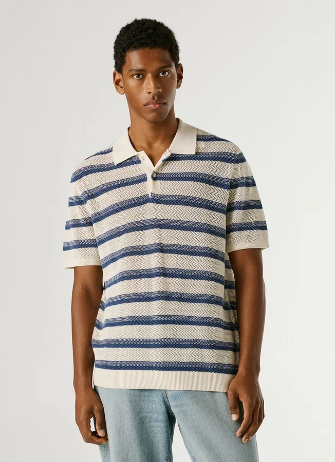 Gestreiftes Strick-Polo Gestreiftes Strick-Polo
