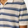 Gestreiftes Strick-Polo Gestreiftes Strick-Polo