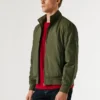 Harrington-Jacke mit hohem Kragen Harrington-Jacke mit hohem Kragen
